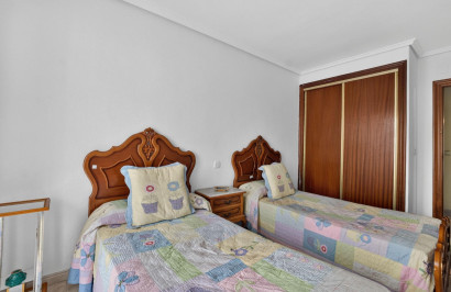 Reventa - Apartamento / Piso - Torrevieja - torrevieja