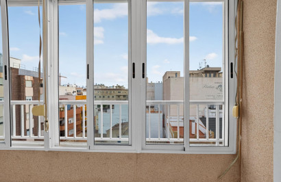 Reventa - Apartamento / Piso - Torrevieja - torrevieja