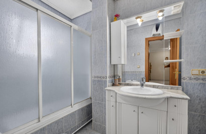 Reventa - Apartamento / Piso - Torrevieja - torrevieja