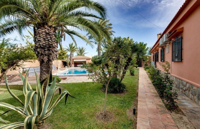 Resale - Detached Villa - Torrevieja - La Siesta - El Salado - Torreta