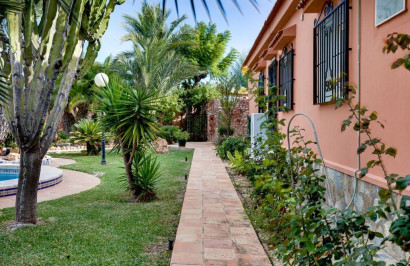Resale - Detached Villa - Torrevieja - La Siesta - El Salado - Torreta