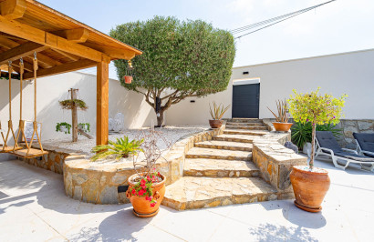 Resale - Detached Villa - Orihuela Costa - Villamartin