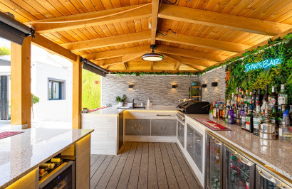 Resale - Detached Villa - Orihuela Costa - Villamartin