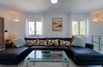 Resale - Detached Villa - Orihuela Costa - Villamartin
