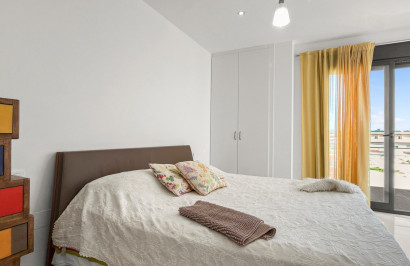 Resale - Apartment / Flat - Orihuela Costa - La Zenia
