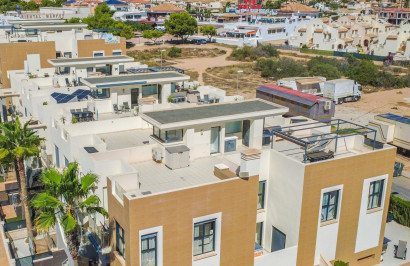 Resale - Apartment / Flat - Orihuela Costa - La Zenia