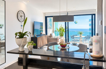 Resale - Apartment / Flat - Torrevieja - Punta Prima