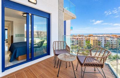 Resale - Apartment / Flat - Torrevieja - Punta Prima