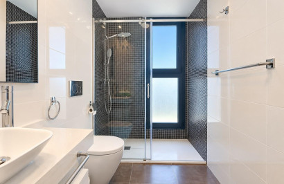 Resale - Apartment / Flat - Torrevieja - Punta Prima
