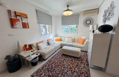 Resale - Town House - Orihuela - Entre Naranjos