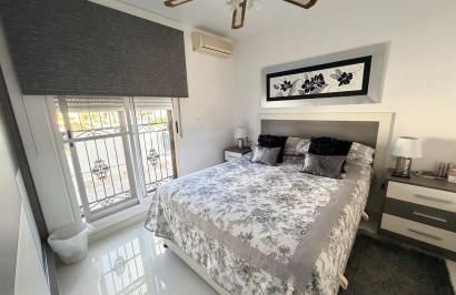 Resale - Town House - Orihuela - Entre Naranjos