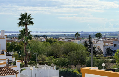 Resale - Town House - Orihuela - Entre Naranjos