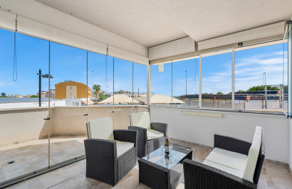 Resale - Apartment / Flat - Orihuela Costa - Los Dolses