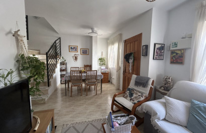 Resale - Apartment / Flat - Orihuela Costa - Villamartín