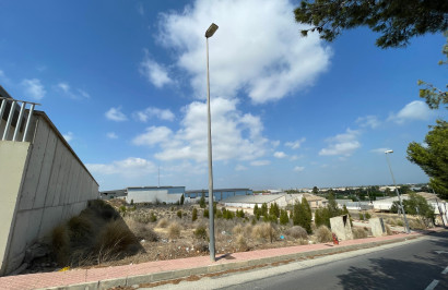 Resale - Plot / Land - Rojales