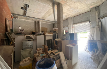 Resale - Commercial Unit - Formentera del Segura - Formentera de Segura