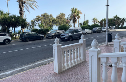 Resale - Commercial Unit - Torrevieja - Comunidad Valenciana