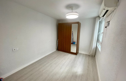 Herverkoop - Appartement / Flat - Bigastro