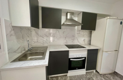 Herverkoop - Appartement / Flat - Bigastro