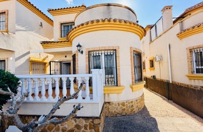 Resale - Detached Villa - Los Montesinos - La Herrada