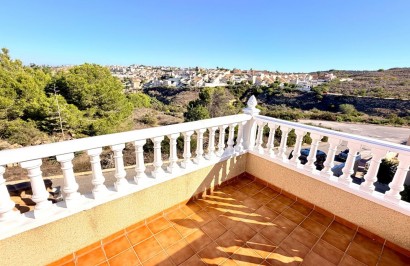 Resale - Semi - Detached Villa - Ciudad Quesada - La Marquesa Golf