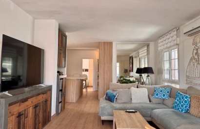 Resale - Detached Villa - Orihuela Costa - Villamartín