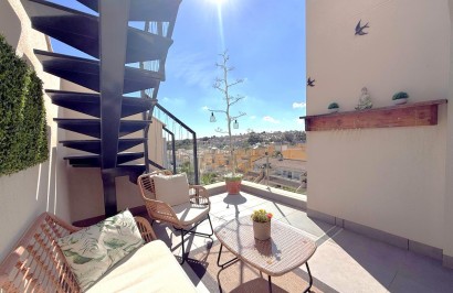 Resale - Apartment / Flat - Orihuela Costa - Villamartín