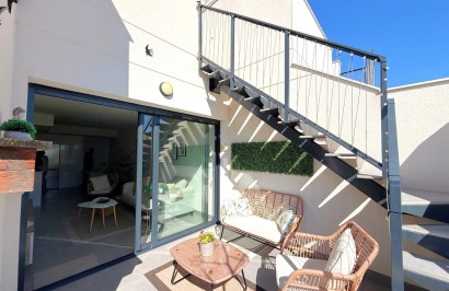 Resale - Apartment / Flat - Orihuela Costa - Villamartín