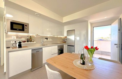 Resale - Apartment / Flat - Orihuela Costa - Villamartín