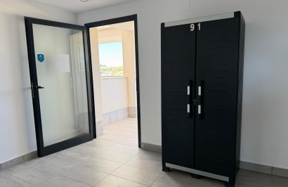 Resale - Apartment / Flat - Orihuela Costa - Villamartín