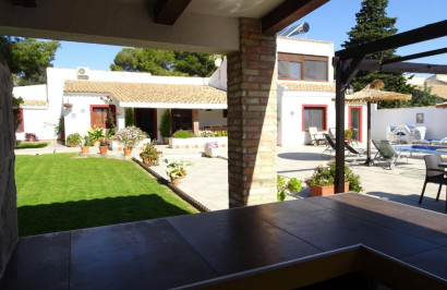 Reventa - Villa independiente - Orihuela Costa - Lomas de Cabo Roig