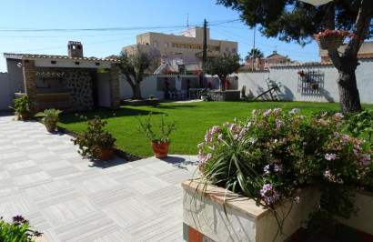 Resale - Detached Villa - Orihuela Costa - Lomas de Cabo Roig