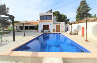 Reventa - Villa independiente - Orihuela Costa - Lomas de Cabo Roig