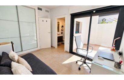 Resale - Detached Villa - Orihuela Costa - Villamartín