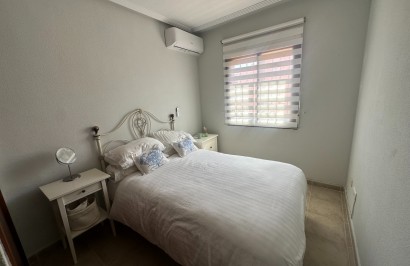 Herverkoop - Appartement / Flat - Torrevieja - Aguas Nuevas