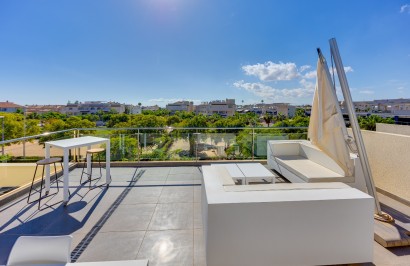 Resale - Apartment / Flat - Pilar de la Horadada - Mil Palmeras