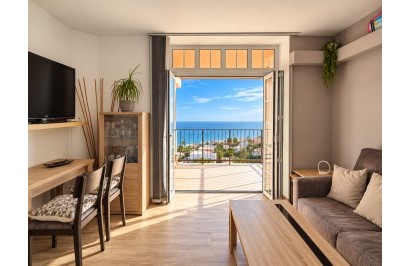 Resale - Apartment / Flat - Torrevieja - La Mata