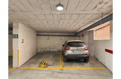 Resale - Apartment / Flat - Torrevieja - La Mata