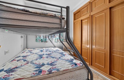Revente - Appartement - Punta Prima