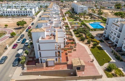 Revente - Appartement - Punta Prima