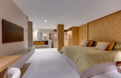 Resale - Apartment / Flat - Torrevieja - Playa del Acequión
