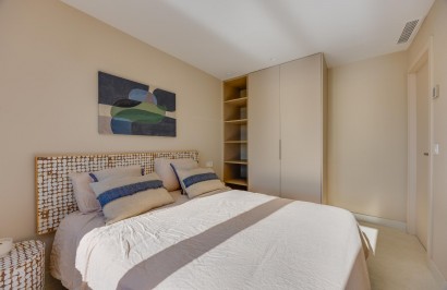 Resale - Apartment / Flat - Torrevieja - Playa del Acequión