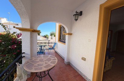 Resale - Town House - Entre Naranjos