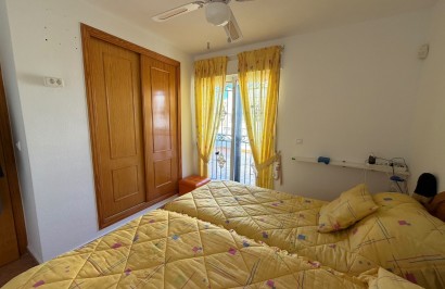 Resale - Town House - Entre Naranjos