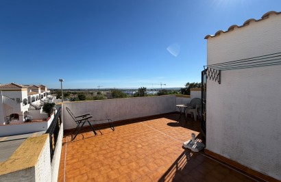 Resale - Town House - Entre Naranjos