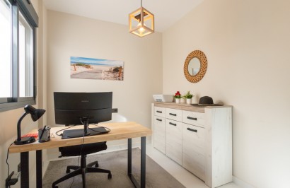 Resale - Apartment / Flat - Torrevieja