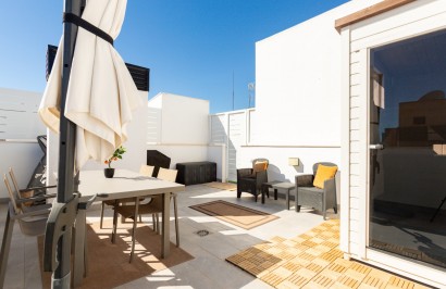 Resale - Apartment / Flat - Torrevieja