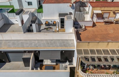 Resale - Apartment / Flat - Torrevieja