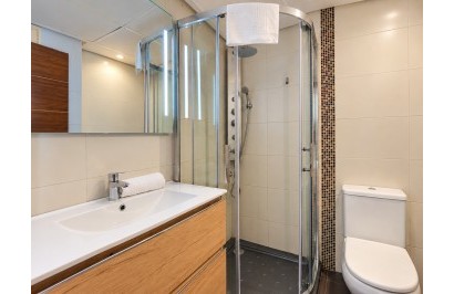 Resale - Apartment / Flat - Torrevieja - Playa del Cura