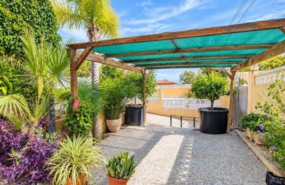 Resale - Detached Villa - San Miguel de Salinas - Ciudad De Las Comunicaciones